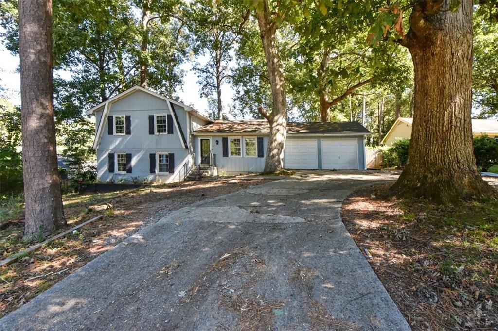 2728 Rosemont Drive