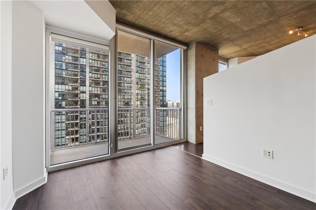 855 Peachtree Street NE 2211