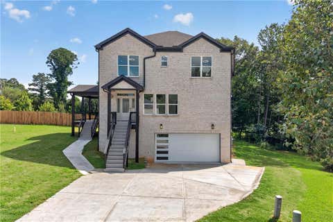 Homes For Sale - 210 Lacey<br/> Loganville, GA 30046
