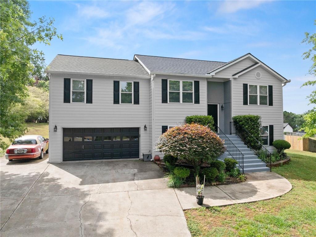 4570 Summerset Drive