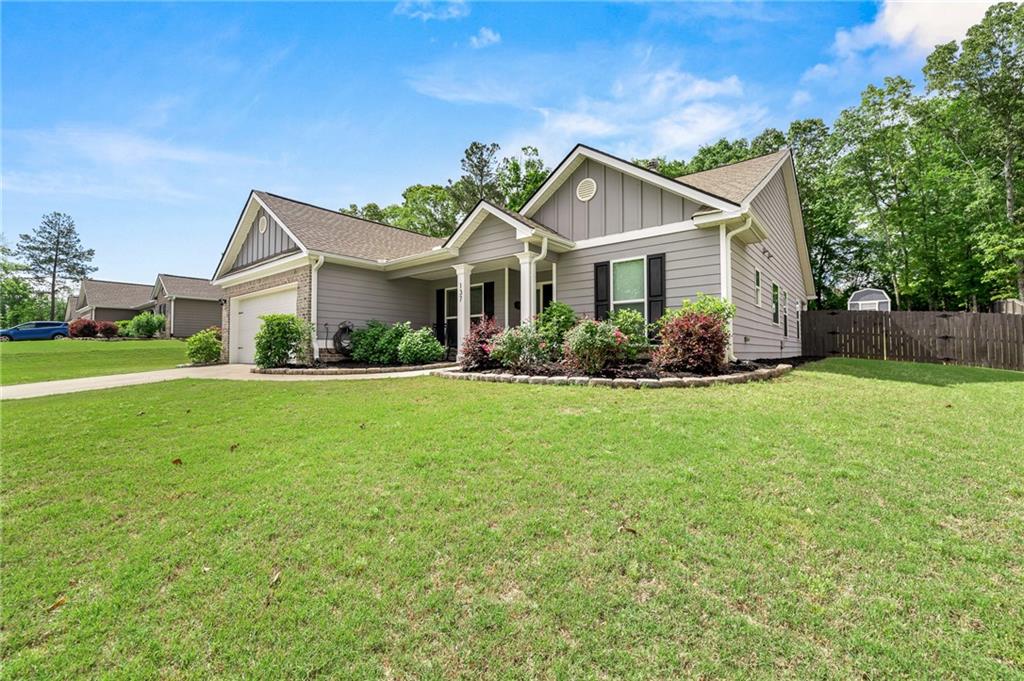 137 Evergreen Ridge Court, Statham, Georgia image 1