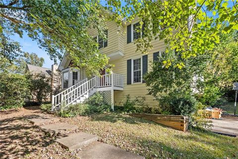 A home in Lilburn