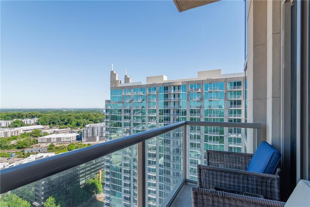 270 17th Street NW 2510