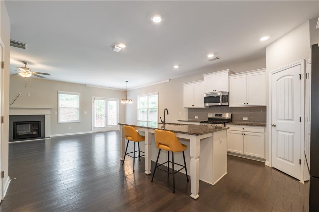 4360 Lanier Park Drive