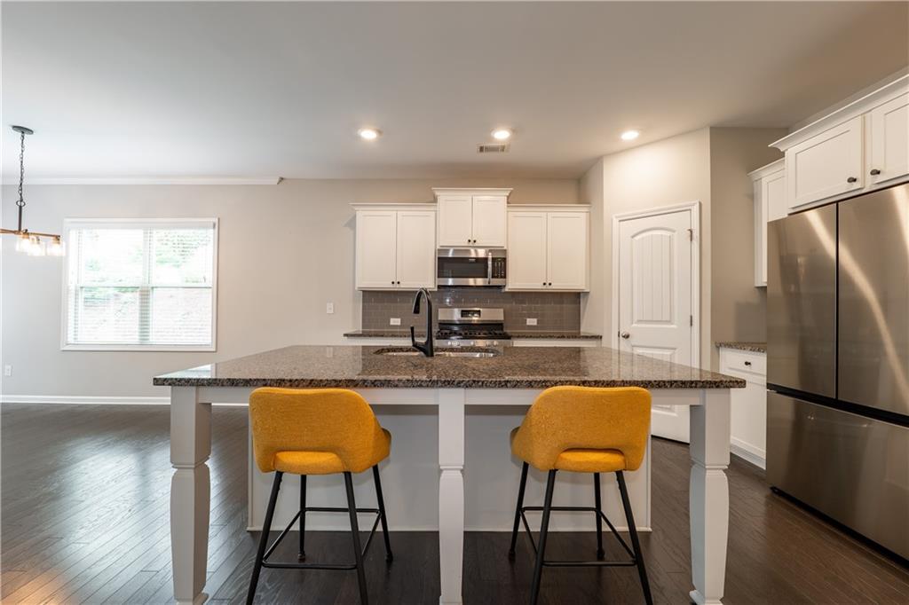 4360 Lanier Park Drive