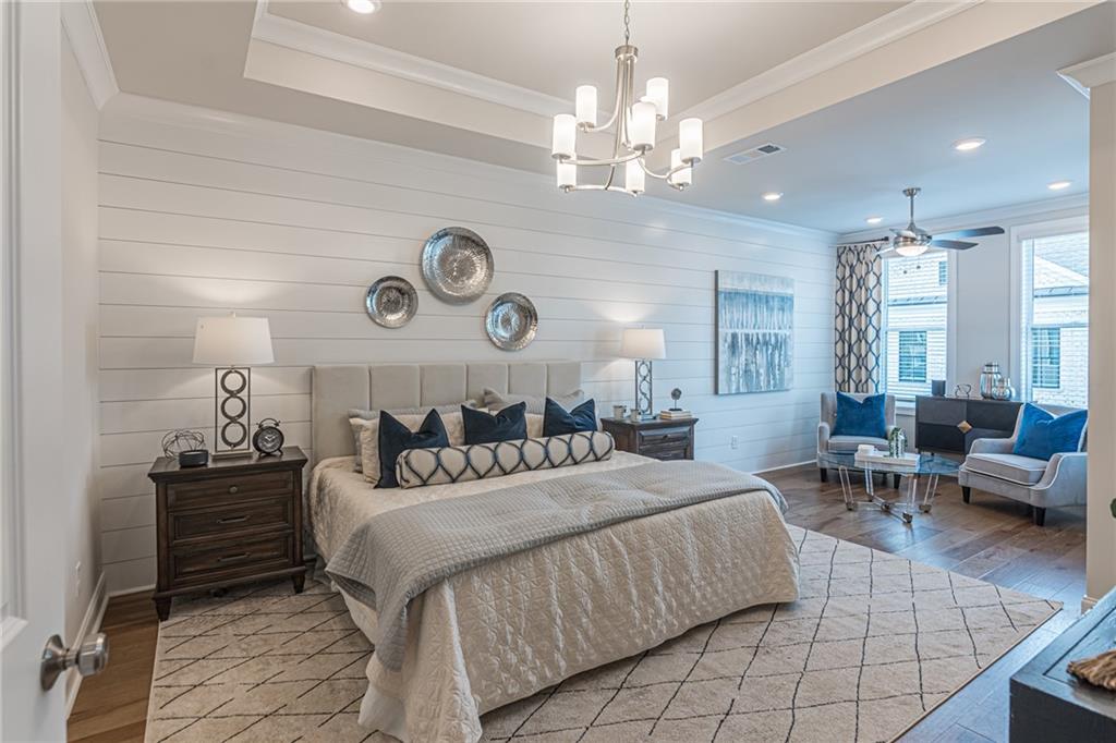 300 Crimson Pine Alley 9