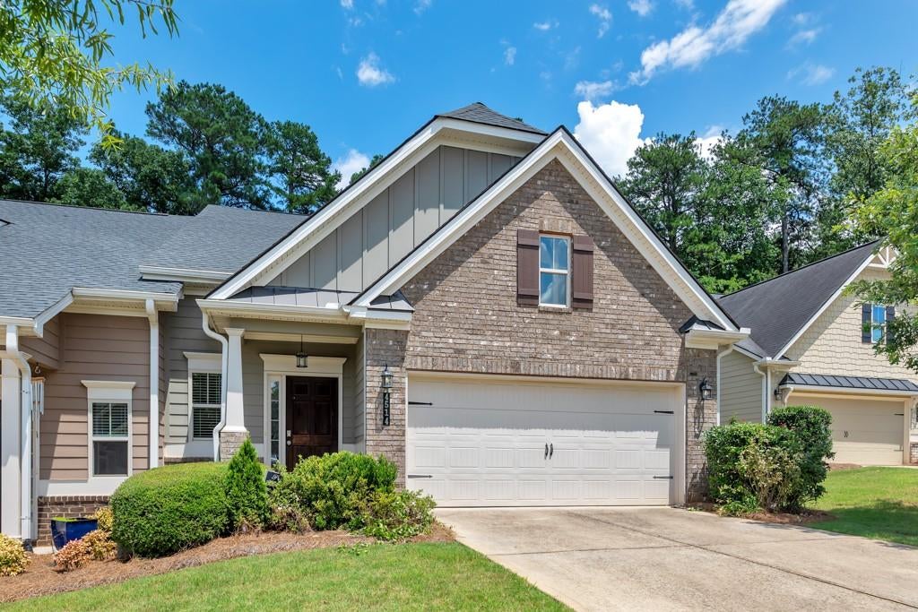 4514 Grenadine Circle