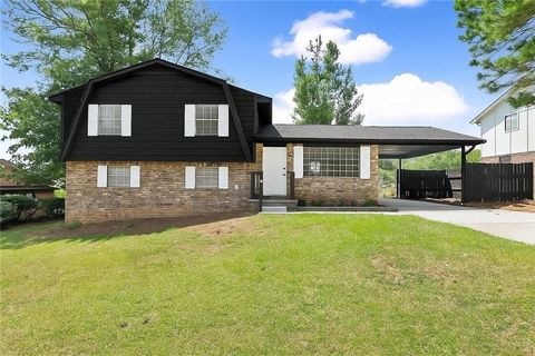 530 Wexwood Drive Riverdale GA 30274