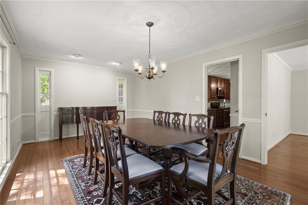 6580 Scott Valley Road, Sandy Springs, Georgia image 9