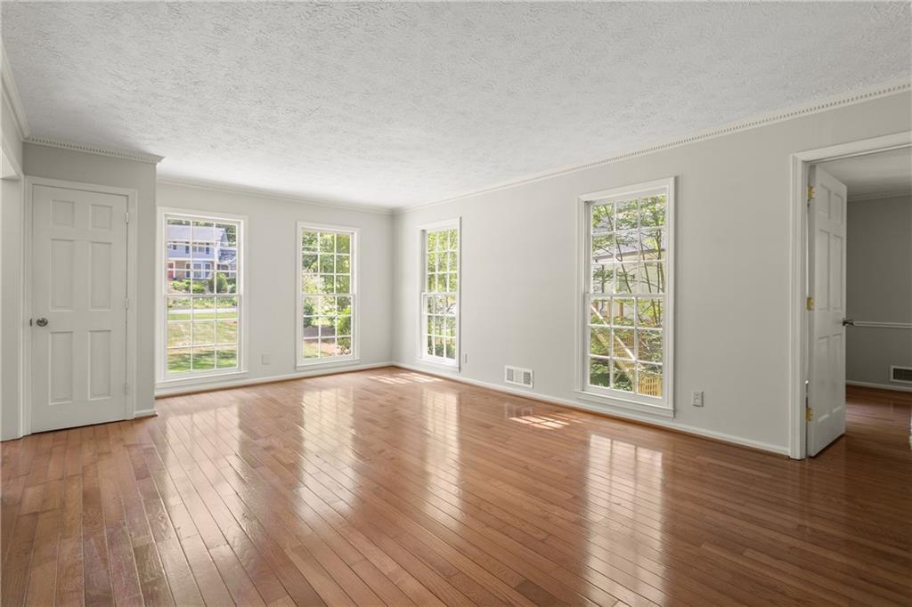 6580 Scott Valley Road, Sandy Springs, Georgia image 6