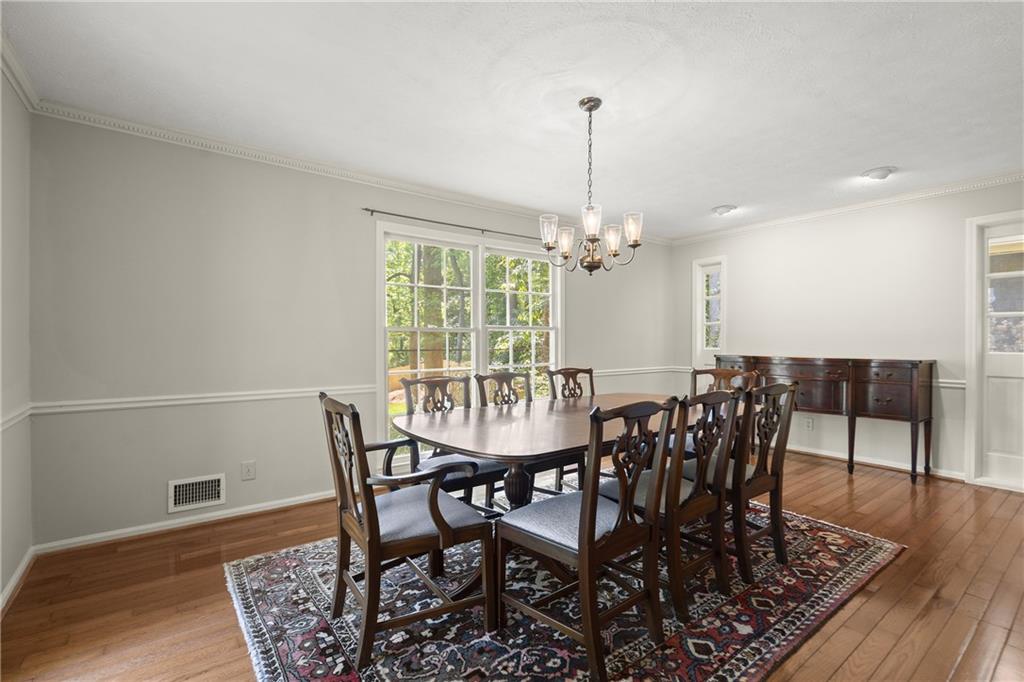 6580 Scott Valley Road, Sandy Springs, Georgia image 8