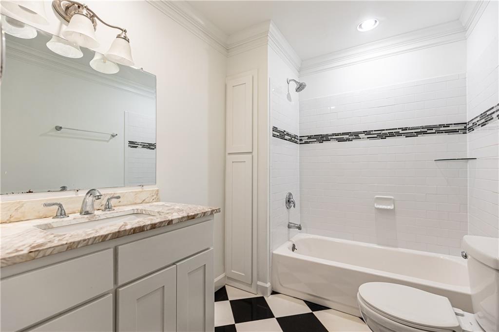 Flair Forest - Residential