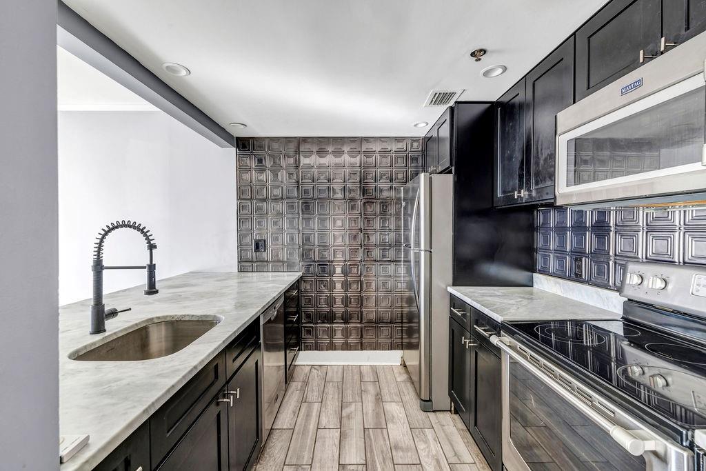 1280 Peachtree Street 1504