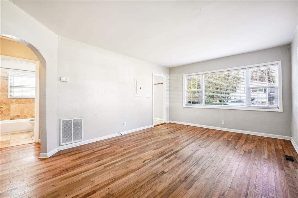 2015 Bixby Street SE