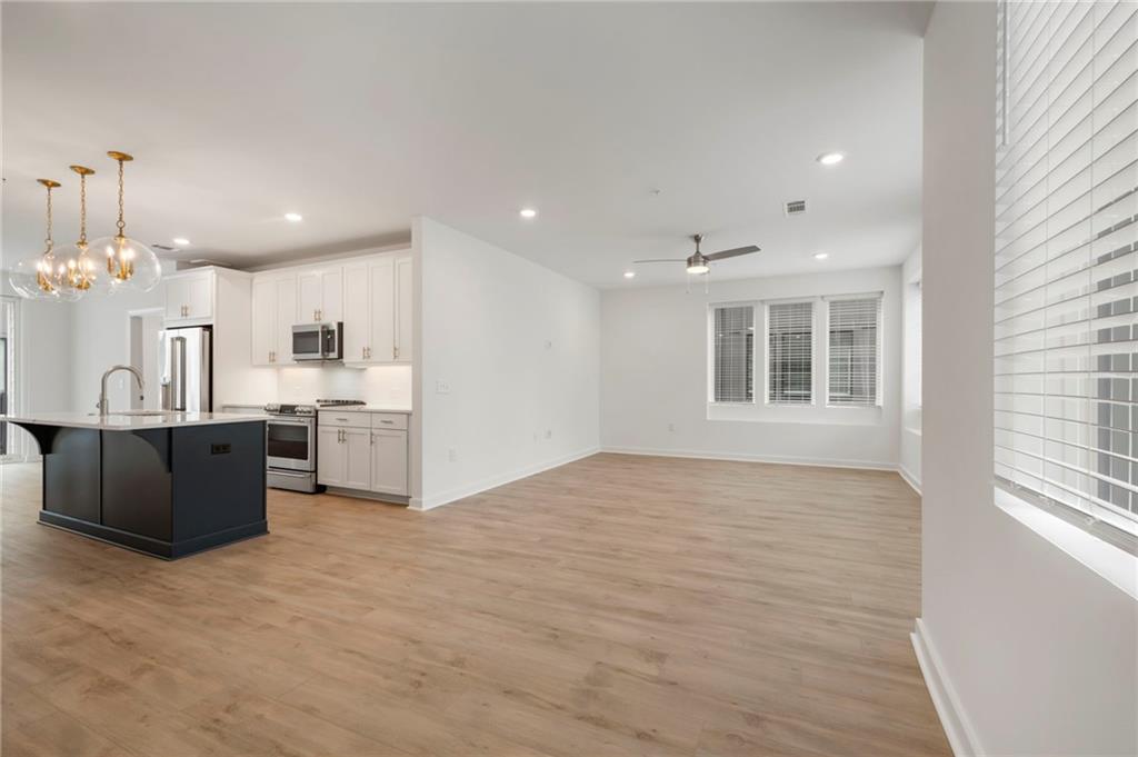 388 Pratt Drive SE 2113