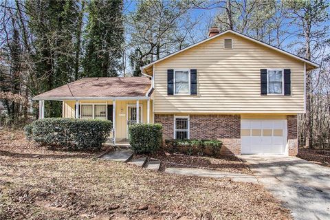 A home in Ellenwood