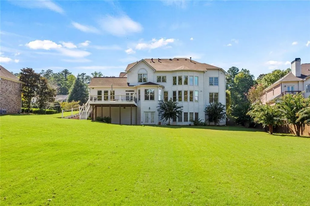 Atlanta, Georgia 30331, United States, 5 Bedrooms Bedrooms, ,4 BathroomsBathrooms,Residential,Pending,209910