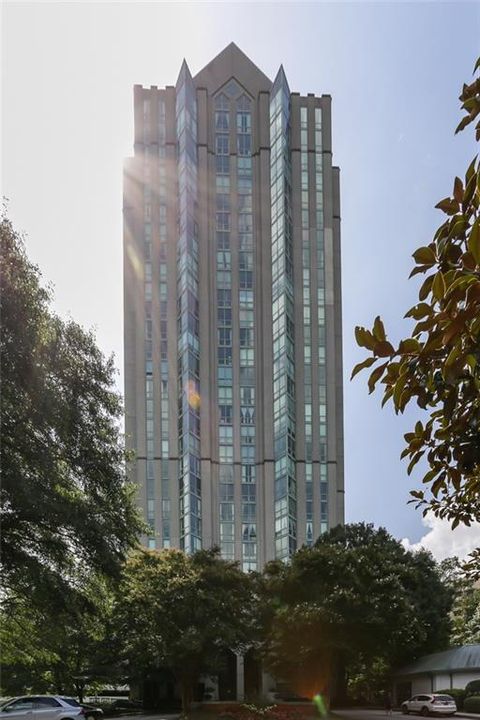 2870 Pharr Court South NW 1407 Atlanta GA 30305