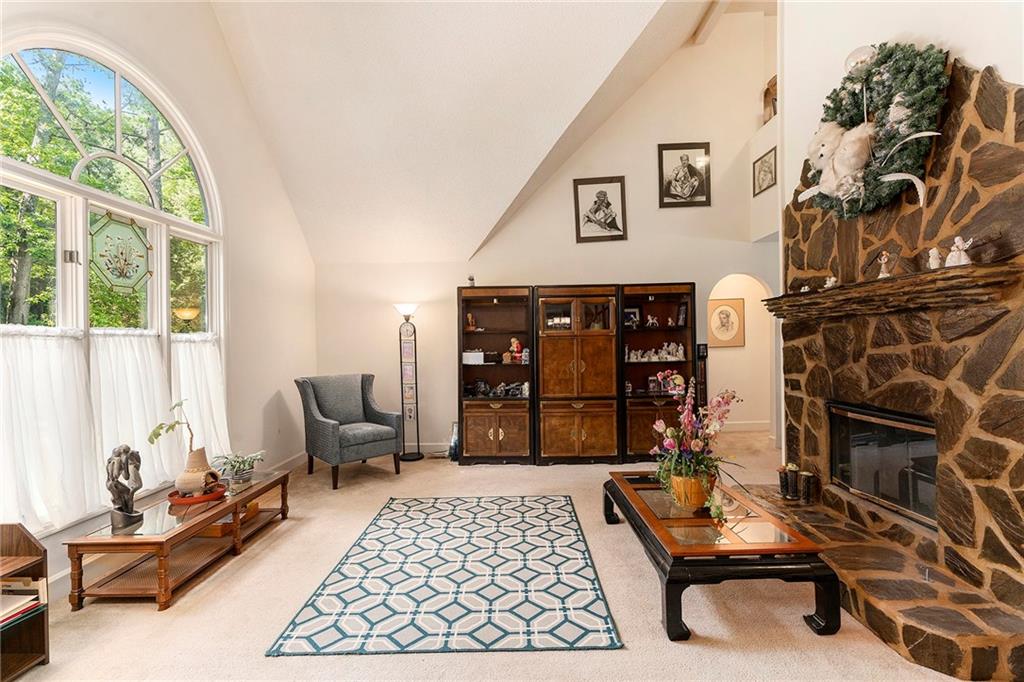 86 Sunset Court