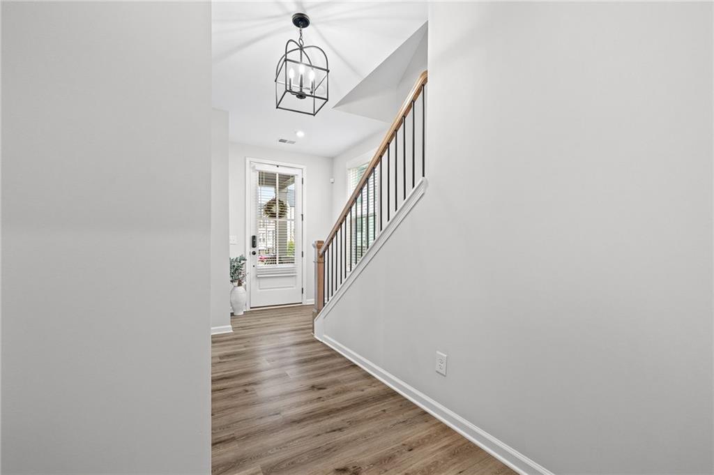6710 Pippin Walk