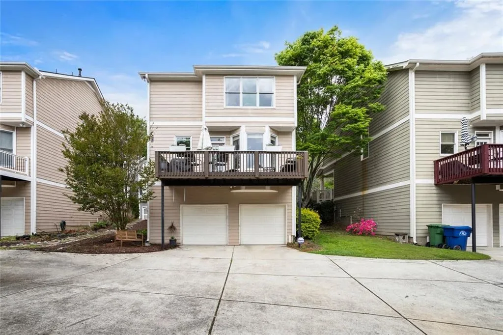 Atlanta, Georgia 30318, United States, 3 Bedrooms Bedrooms, ,3 BathroomsBathrooms,Residential,Active,109428