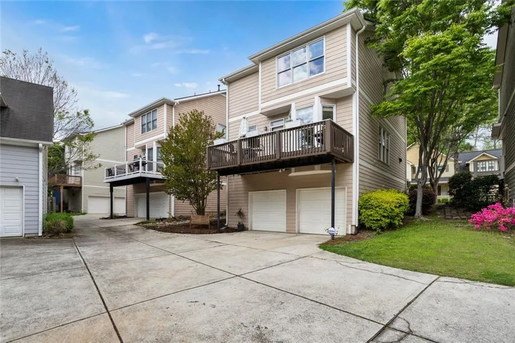 Atlanta, Georgia 30318, United States, 3 Bedrooms Bedrooms, ,3 BathroomsBathrooms,Residential,Active,109428