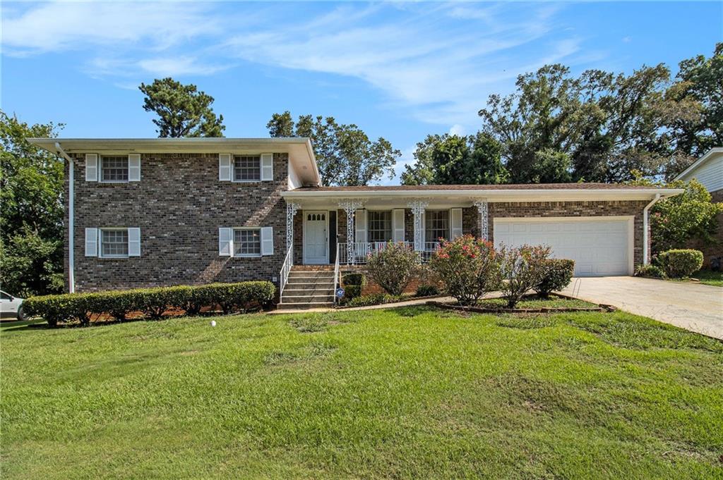 3662 Greentree Farms Drive