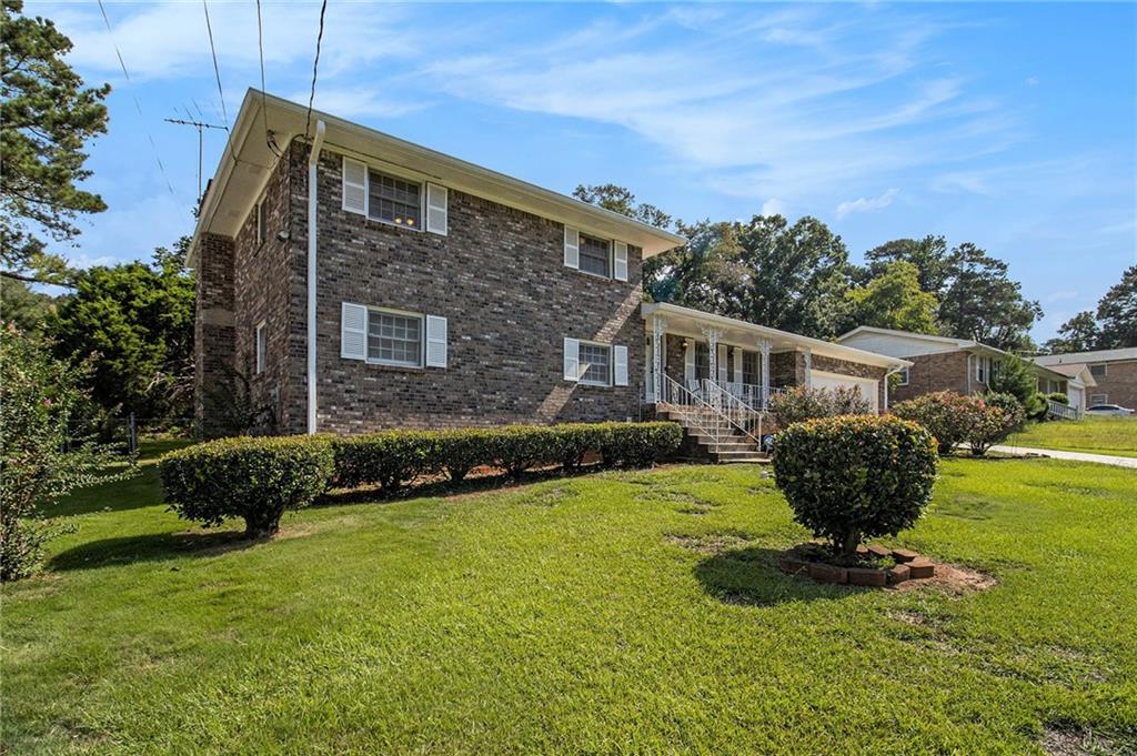 3662 Greentree Farms Drive