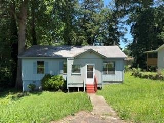 305 Creighton Avenue
