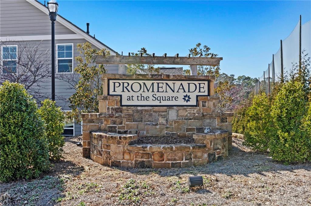 Promenade at the Square - Residential