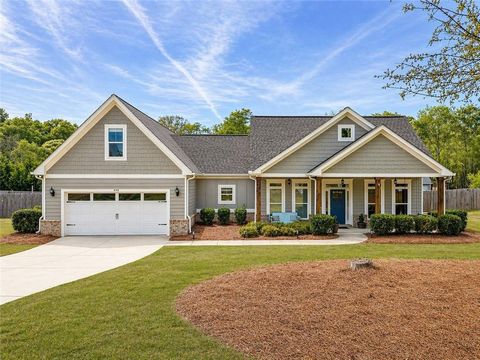 438 Lakewood Drive Social Circle GA 30025