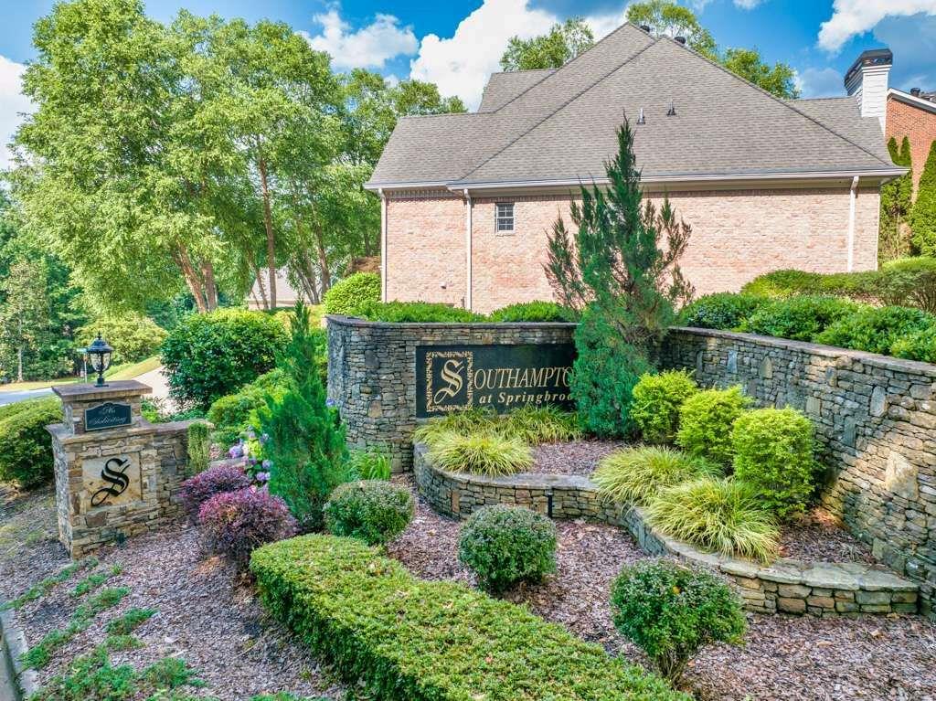 2276 & Lake Ridge Terrace