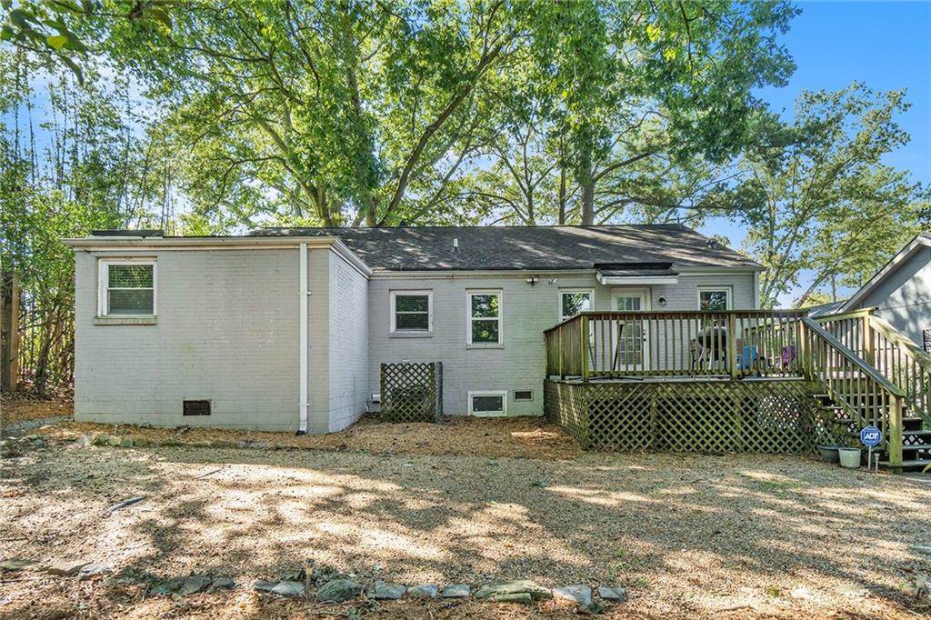 526 Rock Springs Road NE