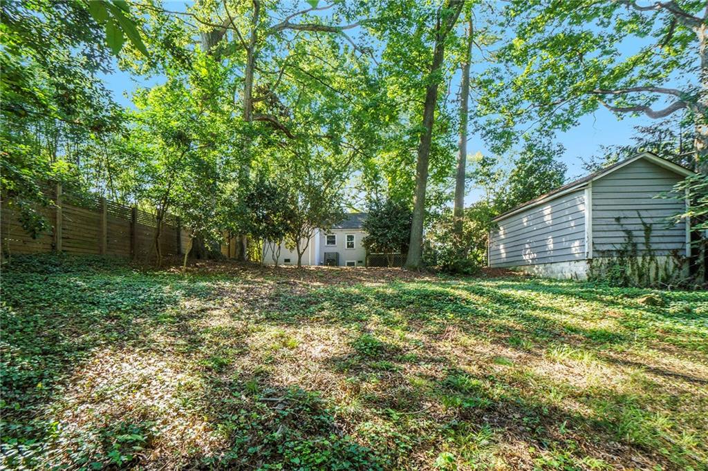 526 Rock Springs Road NE