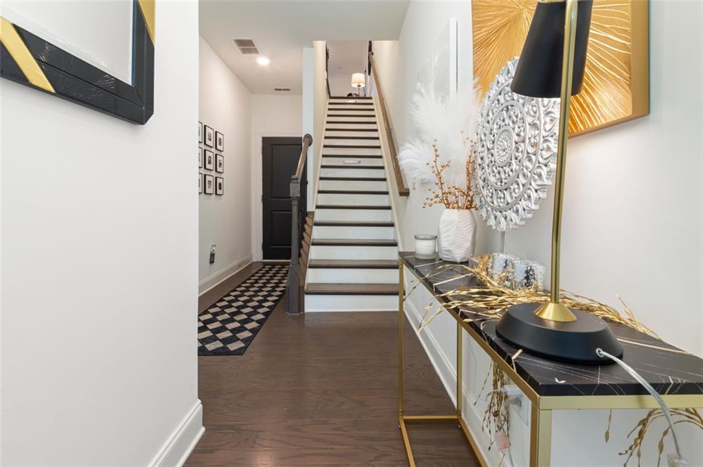 2669 CARUSO Way