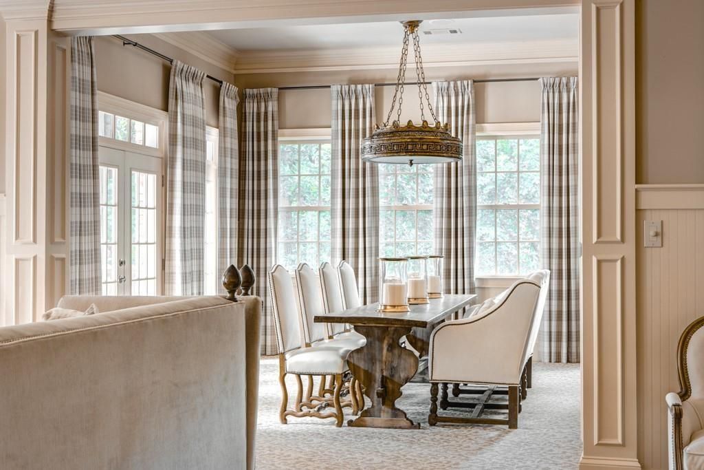 Photo of 1005 Heards Ferry Road, Atlanta, GA 30328 (MLS # 7721740)