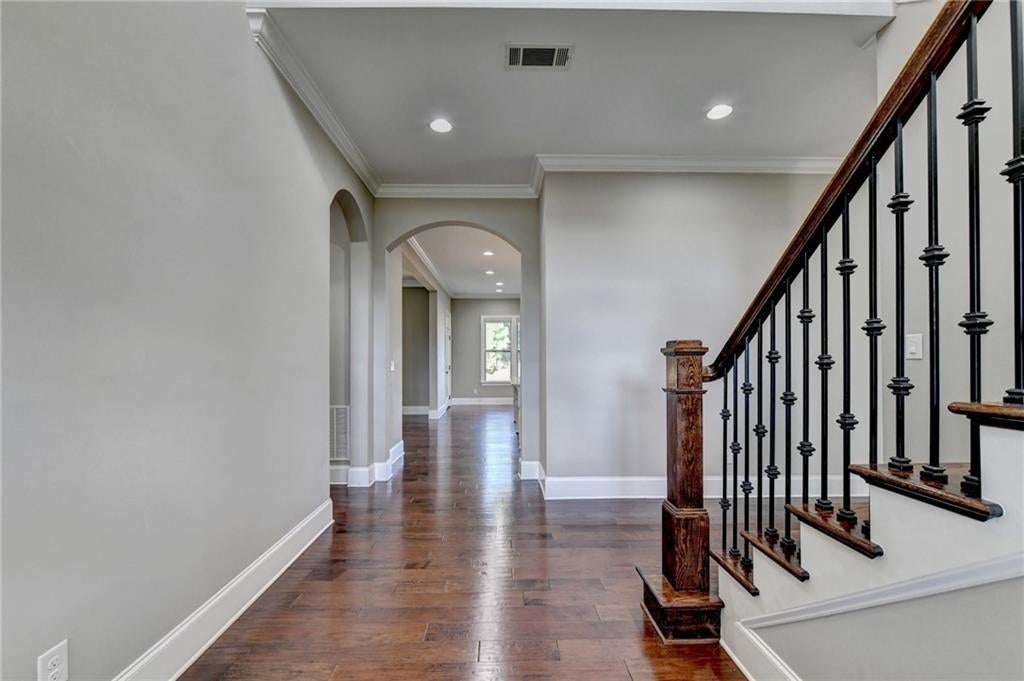 6050 Gallop Court