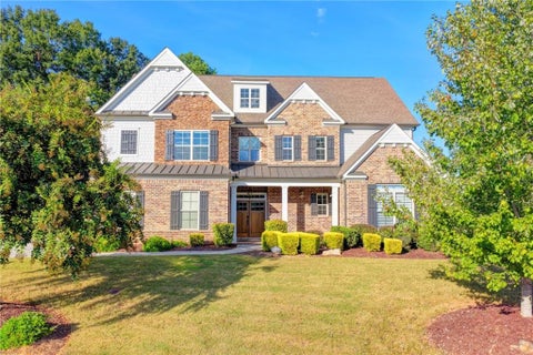 Homes For Sale - 6050 Gallop Court<br/> Suwanee, GA 30024
