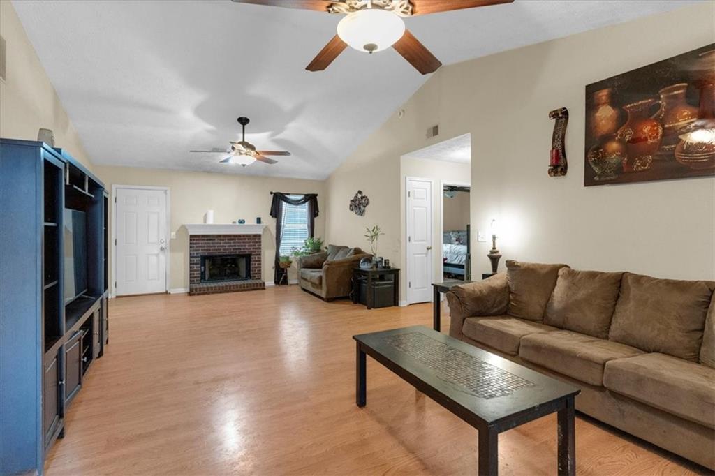 10 MCGIBONEY Place