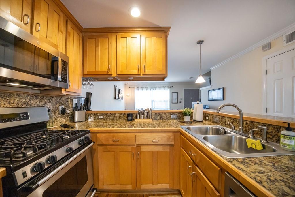 2232 Dunseath Avenue #407, Atlanta, Georgia image 5