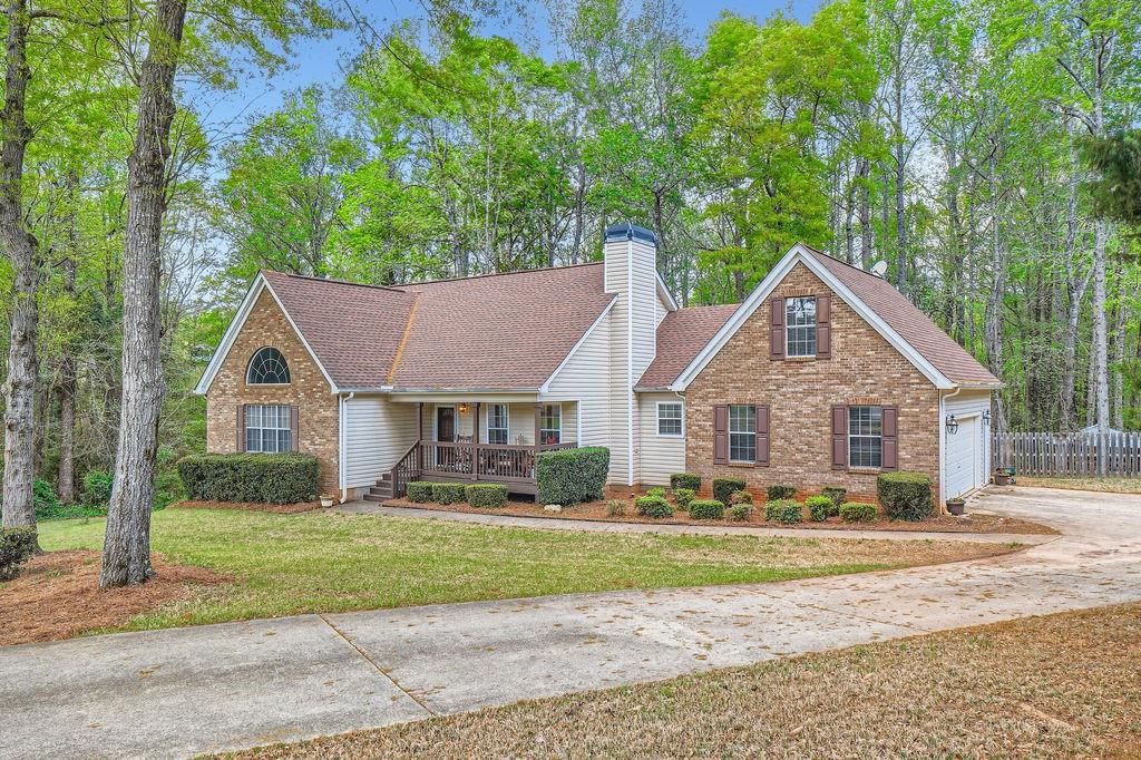 270 Albertas Court, Mcdonough, Georgia image 2