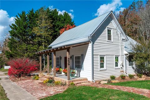 8679 Lakewood Highway Mineral Bluff GA 30559
