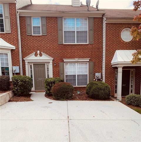 Townhouse For Rent - 2667 Parkway Trail<br/> Lithonia, GA 30058
