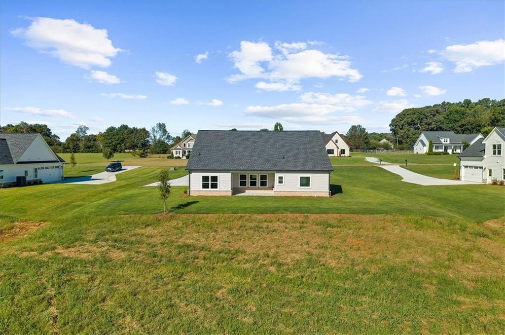 5345 Noah Road