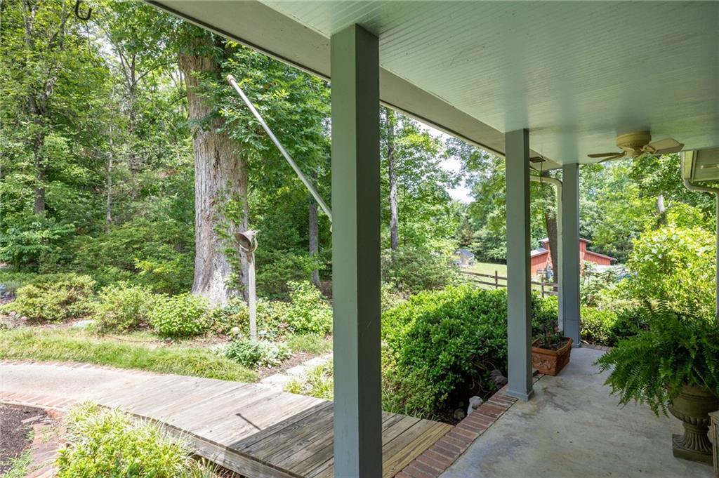 5436 Ridge Road