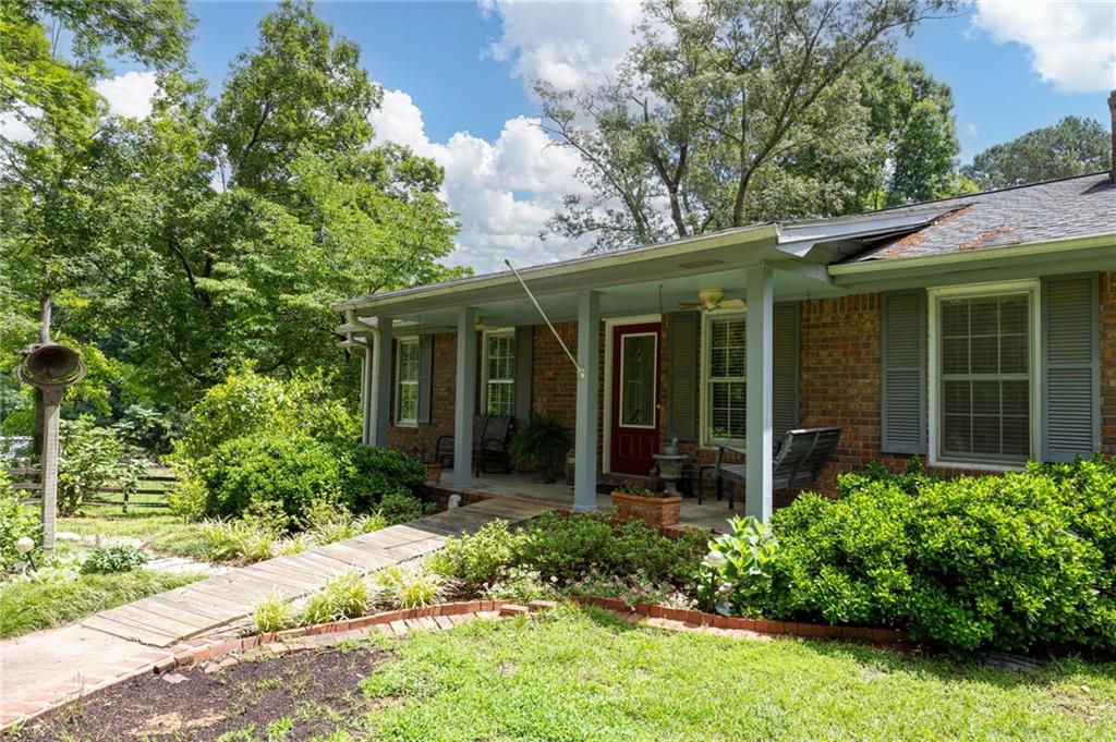 5436 Ridge Road