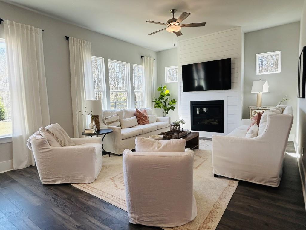 120 Crimson Feather Drive