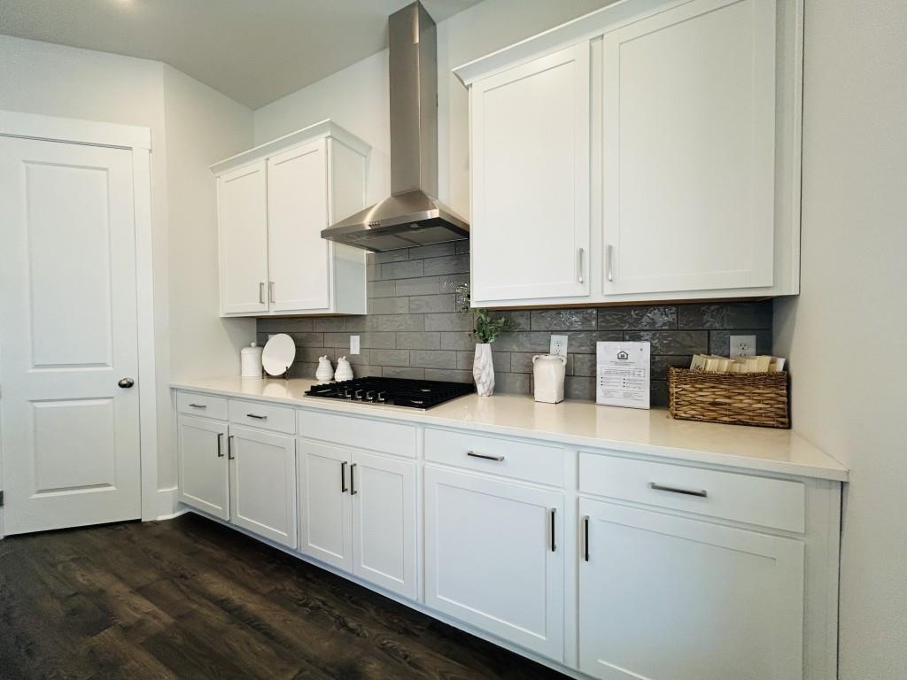 120 Crimson Feather Drive