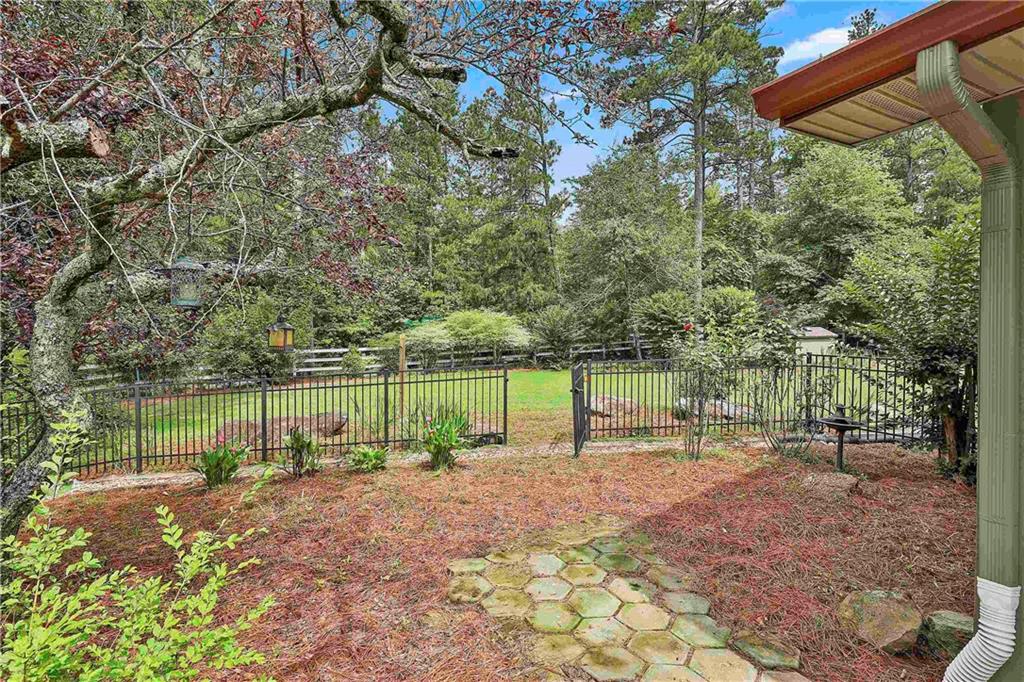 6220 Petersburg Road