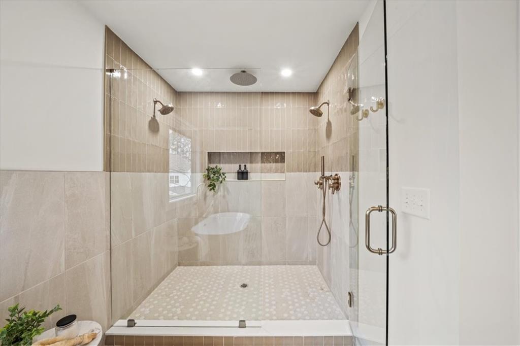1788 Piper Circle, Atlanta, Georgia image 33